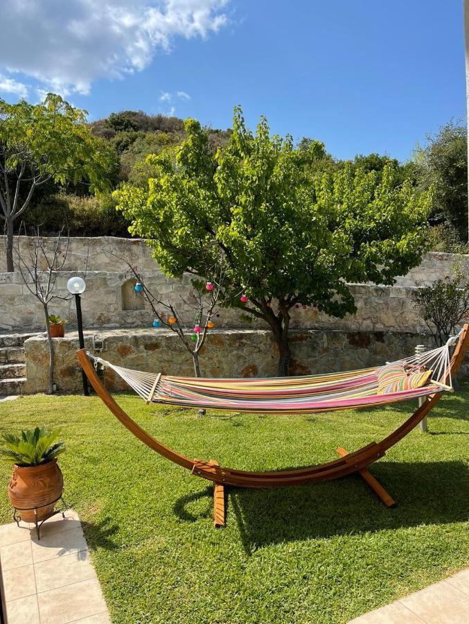 Detached Villa With Sea View Hanioti Exterior photo